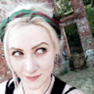 Meet your Posher, Alice m.